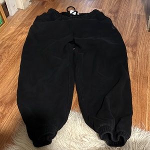 Aritzia TNA Sweatfleece Cozy Fleece Sweatpants